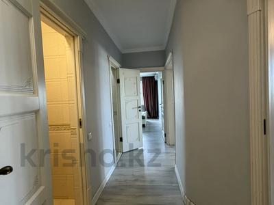 2-комнатная квартира · 60 м² · 10/12 этаж, мкр Коктем-2 11а за 400 000 ₸ в Алматы, Бостандыкский р-н