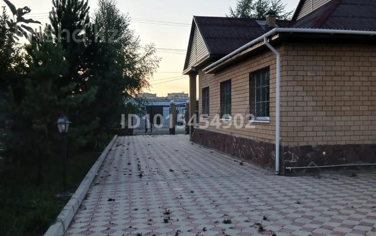 Отдельный дом · 4 комнаты · 166 м² · 166 сот., Заречный 2-я линия 55 за 400 000 ₸ в Щучинске — фото 2