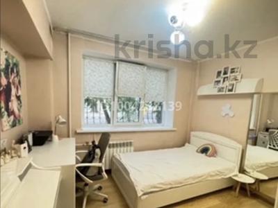 2-комнатная квартира · 55 м² · 1/5 этаж, мкр Коктем-1 43 за 420 000 〒 в Алматы, Бостандыкский р-н