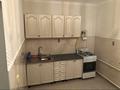 1-комнатная квартира · 50 м² · 5/5 этаж, Авангард-4 мкр за 160 000 ₸ в Атырау, мкр Авангард-4 — фото 2
