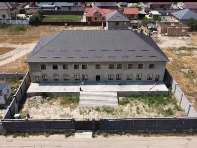 Склады, бани, гостиницы и зоны отдыха, медцентры и аптеки, образование, развлечения · 1480 м² за 150 млн ₸ в Каскелене