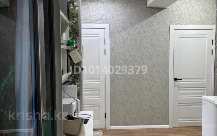 3-комнатная квартира · 80 м² · 6/10 этаж, Қазыбек би 5 за 43 млн ₸ в Усть-Каменогорске — фото 2