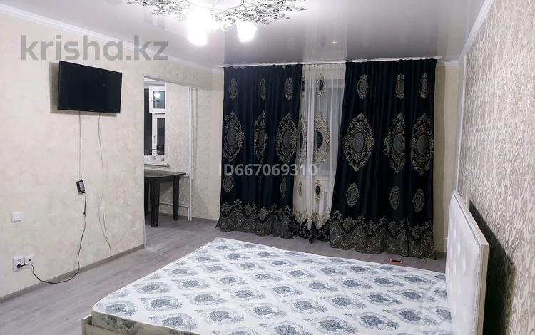 1-комнатная квартира · 33 м² · 3/4 этаж, Шевченко 128 — Кабанбай Батыр за 10 000 ₸ в Талдыкоргане — фото 2