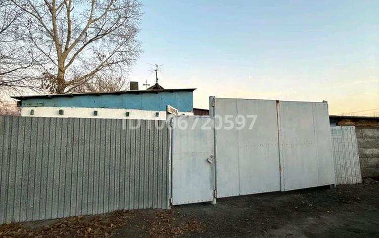 Часть дома · 3 комнаты · 50 м² · 7 сот., 6 линия16 1 за 10 млн ₸ в Семее — фото 2