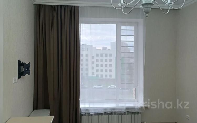 1-комнатная квартира · 37 м² · 4/10 этаж, Е-809 + кладовка 4.6 кв м 23 за 27.6 млн ₸ в Астане, Есильский р-н — фото 2