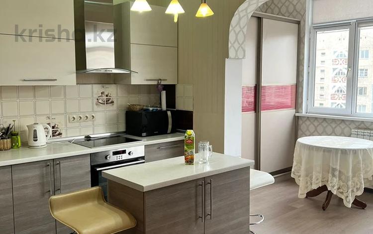 2-комнатная квартира · 52 м² · 6/9 этаж, Богенбай батыра 279 — Айманова за 300 000 ₸ в Алматы, Алмалинский р-н — фото 2