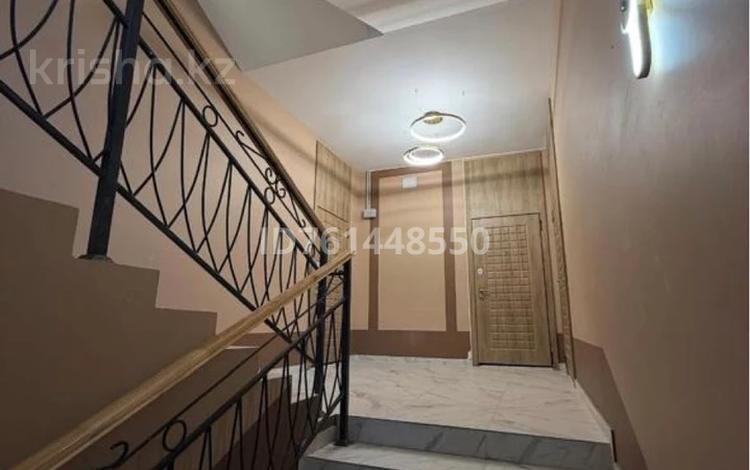 3-бөлмелі пәтер · 93.1 м² · 1/5 қабат, мкр. Алтын орда, Тауелсиздик 7Г,2, бағасы: 39 млн ₸ в Актобе — фото 21