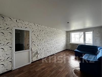 3-комнатная квартира · 62.2 м² · 5/5 этаж, Абая 72 за 8.5 млн 〒 в Шахтинске