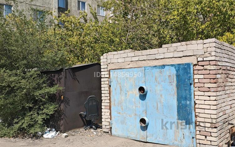 Гараж · 18 м² · Кашаубаева 8 — Район Китайки, за новым торговым домом Абай, бағасы: 6.8 млн ₸ в Семее — фото 3