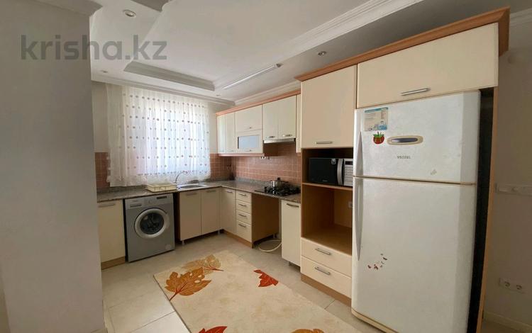 3-бөлмелі пәтер · 135 м² · 2/5 қабат, Махмутляр 77, бағасы: 300 000 ₸ в Аланье — фото 2