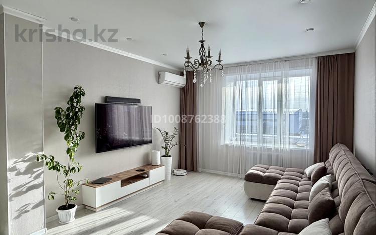 3-бөлмелі пәтер · 83 м² · 3/9 қабат, Камзина 41/3 — Баянтау, бағасы: 50 млн ₸ в Павлодаре — фото 2