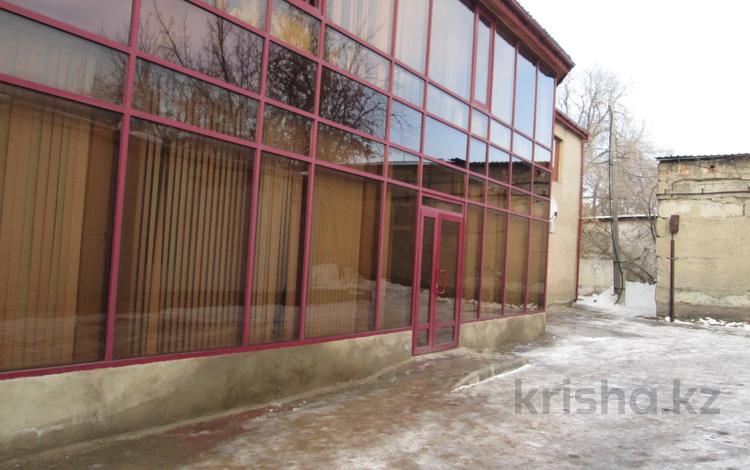 Свободное назначение, офисы · 971.7 м² за ~ 250.6 млн ₸ в Караганде, Казыбек би р-н — фото 9