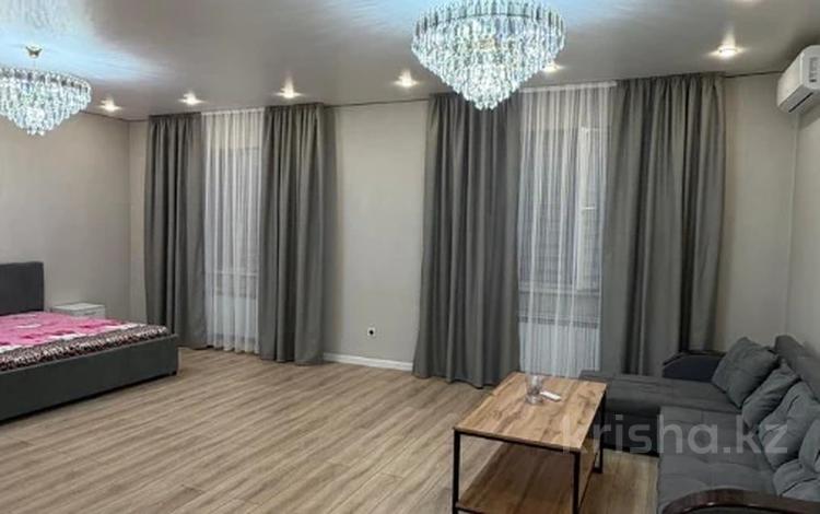 Отдельный дом · 4 комнаты · 125 м² · 10 сот., мкр Шугыла, Дала 2/6 — Толе би за 850 000 ₸ в Алматы, Наурызбайский р-н — фото 210
