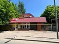 Жеке үй · 8 бөлме · 400 м² · 3.06 жүзд., Татибекова 19 — Ахундова, бағасы: 135 млн ₸ в Алматы, Медеуский р-н