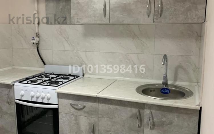 2-бөлмелі пәтер · 45 м² · 1/4 қабат, мкр №1 24, бағасы: 270 000 ₸ в Алматы, Ауэзовский р-н — фото 2