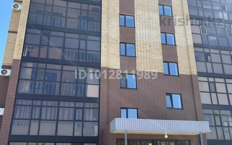 2-бөлмелі пәтер · 62.1 м² · 5/10 қабат, Карагайлы 42 "Г" — микрорайон «Карагайлы», бағасы: 31 млн ₸ в Семее — фото 2