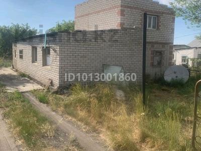 Отдельный дом · 4 комнаты · 100 м² · 8 сот., П.Восточный левый 6 дачи за 10 млн ₸ в Семее