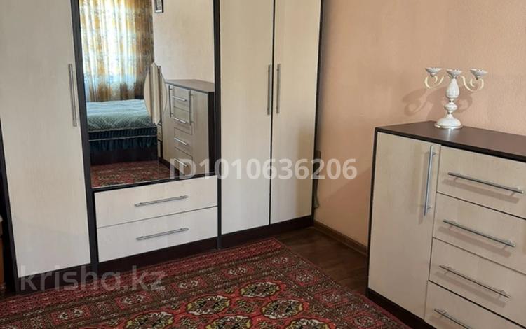 2-бөлмелі пәтер · 44 м² · 3/5 қабат, Жаңа қала ш/а., Алиханова 22/1 — Район вечного огня, бағасы: 20 млн ₸ в Караганде, Казыбек би р-н — фото 2