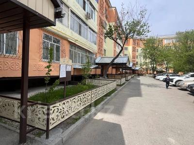 2-комнатная квартира · 60 м² · 5/5 этаж, Массив Карасу за 12.5 млн 〒 в Таразе