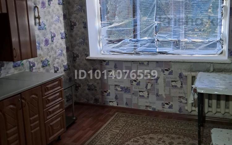 1-бөлмелі пәтер · 36 м² · 2/5 қабат, Жилгородок ш/а., Казангап 46А, бағасы: 7.5 млн ₸ в Актобе, мкр Жилгородок — фото 2