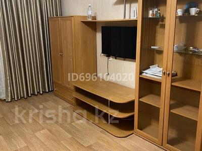 2-бөлмелі пәтер, 61 м², 1/10 қабат, 8-й микрорайон, 8 микрорайон 11, бағасы: 21.5 млн 〒 в Костанае, 8-й микрорайон