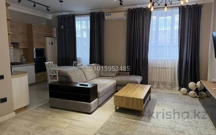 2-комнатная квартира · 72 м² · 3 этаж, Алии Молдагуловой 30б — ТЦ Алия за 300 000 ₸ в Актобе — фото 2