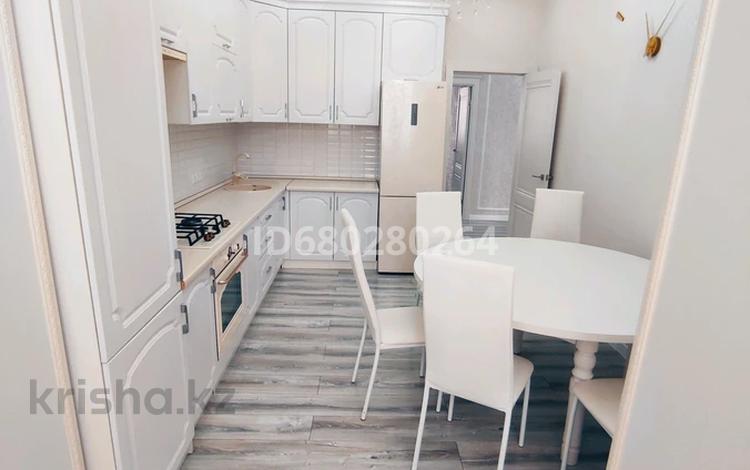 4-бөлмелі пәтер · 110 м² · 5/5 қабат, мкр. Алтын орда, Халел Досмұхамедұлы 18/1 к1, бағасы: 45 млн ₸ в Актобе — фото 2
