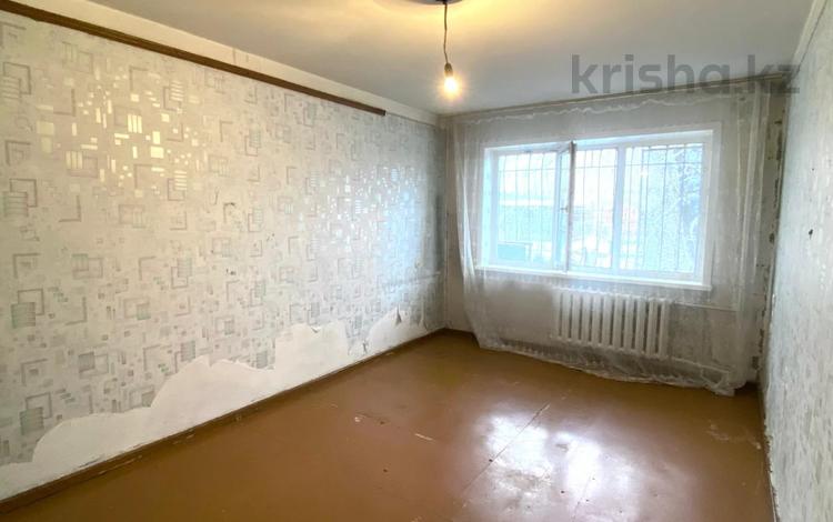 3-бөлмелі пәтер · 62.3 м² · 1/5 қабат, 19-шағынаудан, бағасы: 13.9 млн ₸ в Караганде, Алихана Бокейханова р-н — фото 2