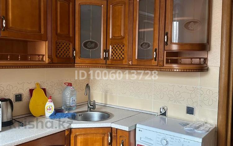 3-бөлмелі пәтер · 90 м² · 4/9 қабат, А. Баймуканова 84, бағасы: 36 млн ₸ в Кокшетау — фото 2
