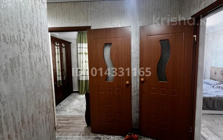 3-комнатная квартира · 60 м² · 2/2 этаж, мкр Восточный, Ащыбұлақ 40 — Еркин за 15.3 млн ₸ в Талдыкоргане — фото 2