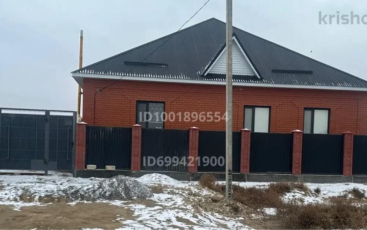 Жеке үй · 5 бөлме · 200 м² · 200 жүзд., 20 40 — Байтерек 4, бағасы: 32 млн ₸ в  — фото 14