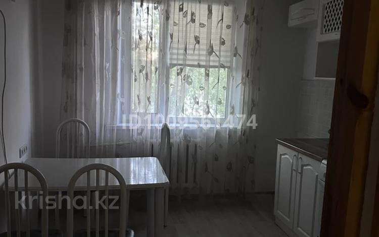 4-комнатная квартира · 78 м² · 2/5 этаж, мкр Юго-Восток, Мкр Степной 2 за 280 000 〒 в Караганде, Казыбек би р-н — фото 2