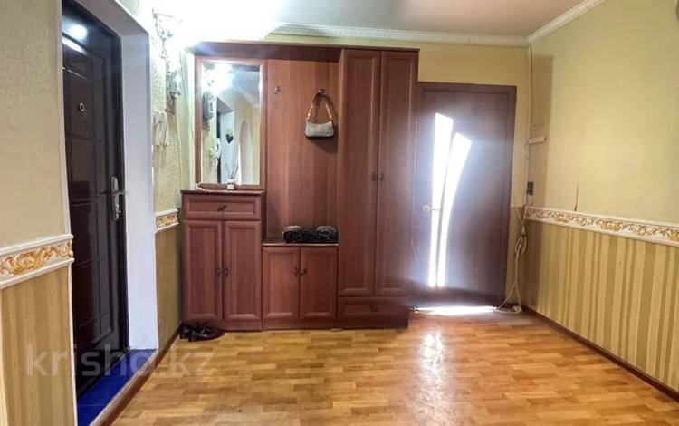 3-бөлмелі пәтер · 83.7 м² · 4/5 қабат, Владимирский 100, бағасы: 21.5 млн ₸ в Атырау — фото 22