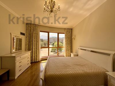 3-бөлмелі пәтер · 130 м² · 4/6 қабат, Назарбаева 301 — Кажимукана, бағасы: 1 млн ₸ в Алматы, Медеуский р-н