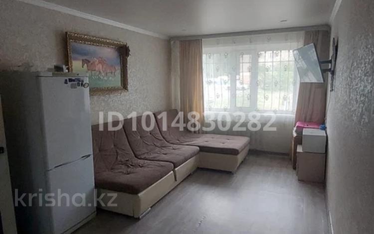 2-комнатная квартира · 48 м² · 1/5 этаж, Майкудук, 16й микрорайон 22 за 120 000 ₸ в Караганде, Алихана Бокейханова р-н — фото 2