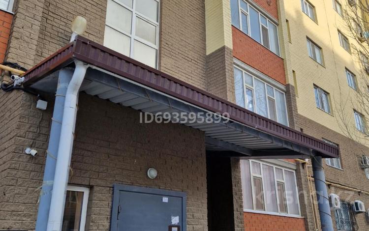1-бөлмелі пәтер · 50 м² · 6/9 қабат, Алтын орда ш/а. 21а — Ул.Мангелик Ел, пересечение пр.А.Молдагуловой. рядом Теннисный центр, бағасы: 130 000 ₸ в Актобе, мкр. Алтын орда — фото 7