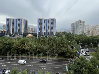 4-комнатная квартира · 100 м² · 7/7 этаж, Абая 141 за 69 млн ₸ в Алматы, Алмалинский р-н