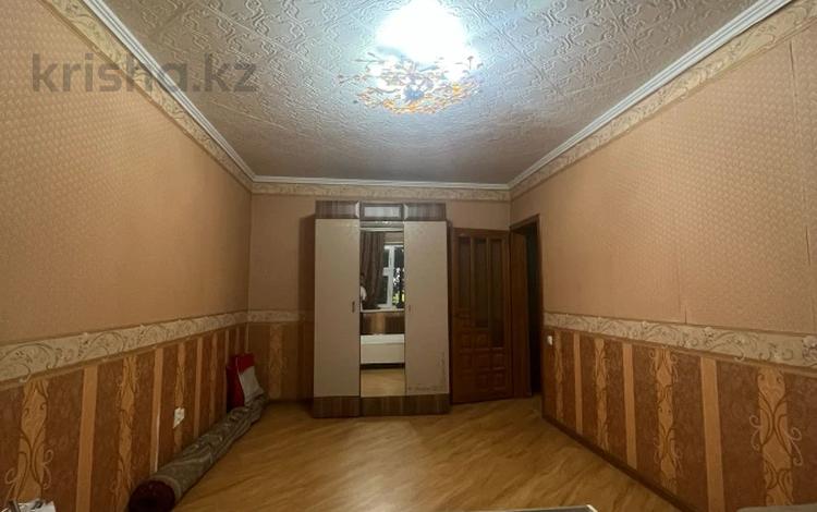 1-бөлмелі пәтер · 30 м² · 1/5 қабат, Мкр восток, бағасы: 12.8 млн ₸ в Шымкенте, Енбекшинский р-н — фото 3