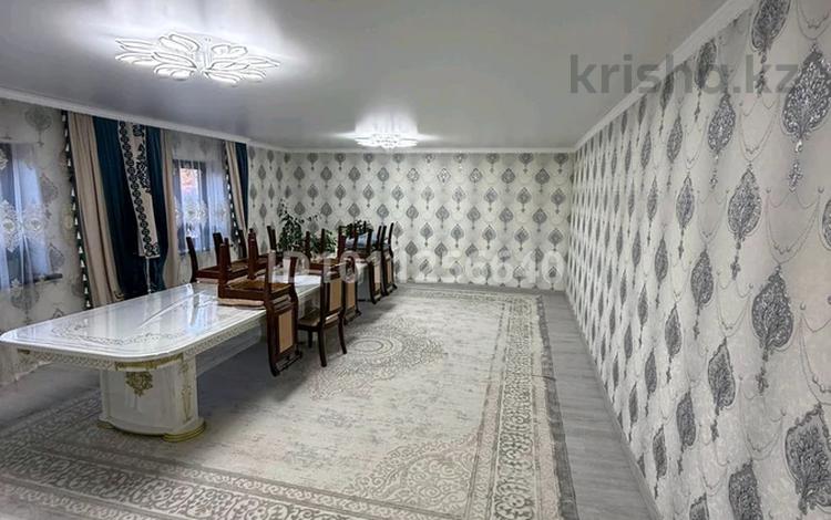 Отдельный дом · 8 комнат · 181.9 м² · 8.6 сот., Балбырауын 2 — Казарма водакачка за 35 млн ₸ в Таразе — фото 2