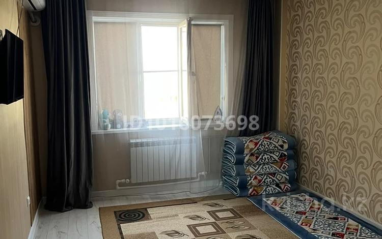1-комнатная квартира · 40 м² · 4/6 этаж, мкр Нурсая 77 за 150 000 ₸ в Атырау — фото 2