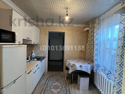 2-бөлмелі пәтер · 100 м² · 1/2 қабат, Танирберген 16 — Халык банк касында, бағасы: 6.5 млн ₸ в 