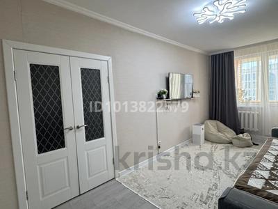2-комнатная квартира · 60 м² · 9/9 этаж, ханов Керея и Жанибека 9 — ТЦ Сауран за 33 млн ₸ в Астане, Есильский р-н