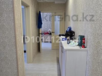 2-комнатная квартира · 60 м² · 5/13 этаж, Отырар 18 за 300 000 ₸ в Астане, р-н Байконур