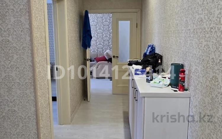 2-бөлмелі пәтер · 60 м² · 5/13 қабат, Отырар 18, бағасы: 300 000 ₸ в Астане, р-н Байконур — фото 2