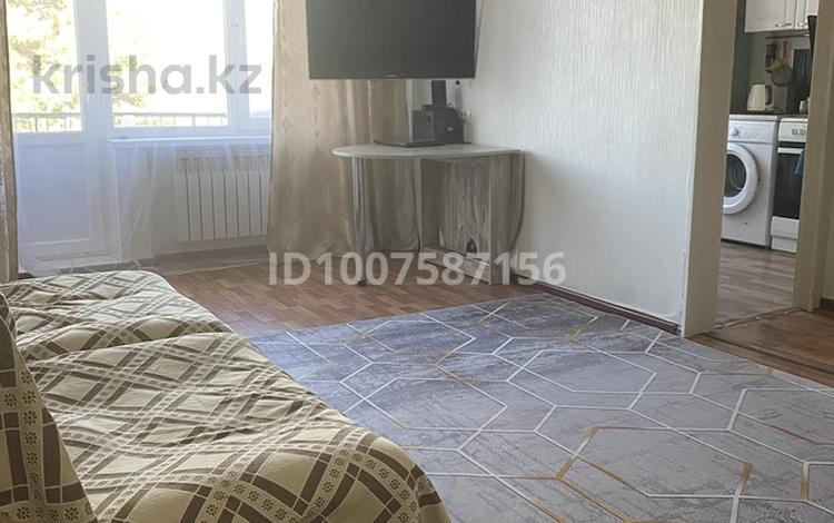 3-бөлмелі пәтер · 58.76 м² · 4/4 қабат, Республика 7, бағасы: 9.5 млн ₸ в Степногорске — фото 2
