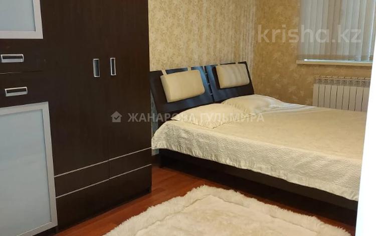 2-бөлмелі пәтер, 80 м², 10/10 қабат ай сайын, Мадели кожа 58А — Байтурсынова, бағасы: 160 000 〒 в Шымкенте — фото 12