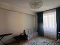 2-комнатная квартира · 63 м² · 5/11 этаж, мкр Жетысу-3 59 за 300 000 ₸ в Алматы, Ауэзовский р-н — фото 11
