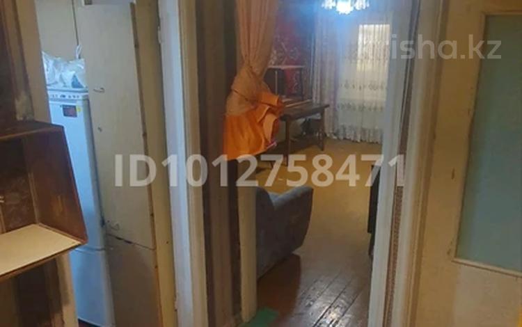 3-комнатная квартира · 70 м² · 2/4 этаж, 2 микрорайон 14/15 — 2ой школы за 10 млн ₸ в Жанаозен — фото 2