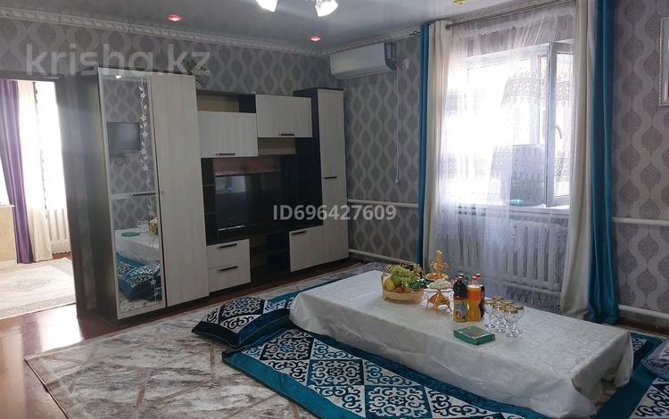 4-комнатная квартира · 78 м² · 1/1 этаж, 27-й квартал 3 — Новый больница көшесі, көпір түссе за 8.5 млн ₸ в  — фото 2