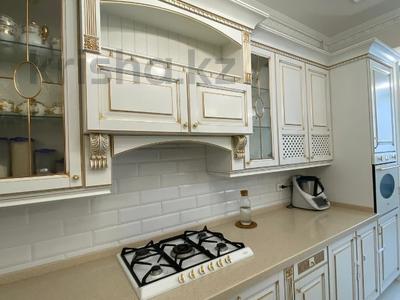 3-бөлмелі пәтер · 120 м² · 3/8 қабат, пр. Санкибай Батыра, бағасы: 58 млн ₸ в Актобе